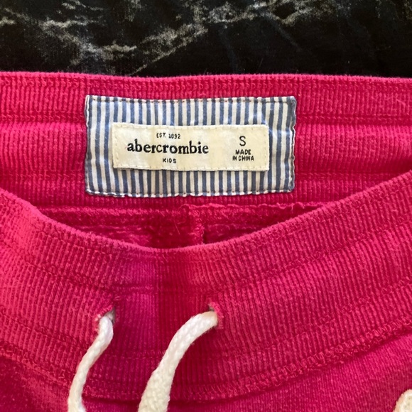 Sweatpants - Picture 4 of 6